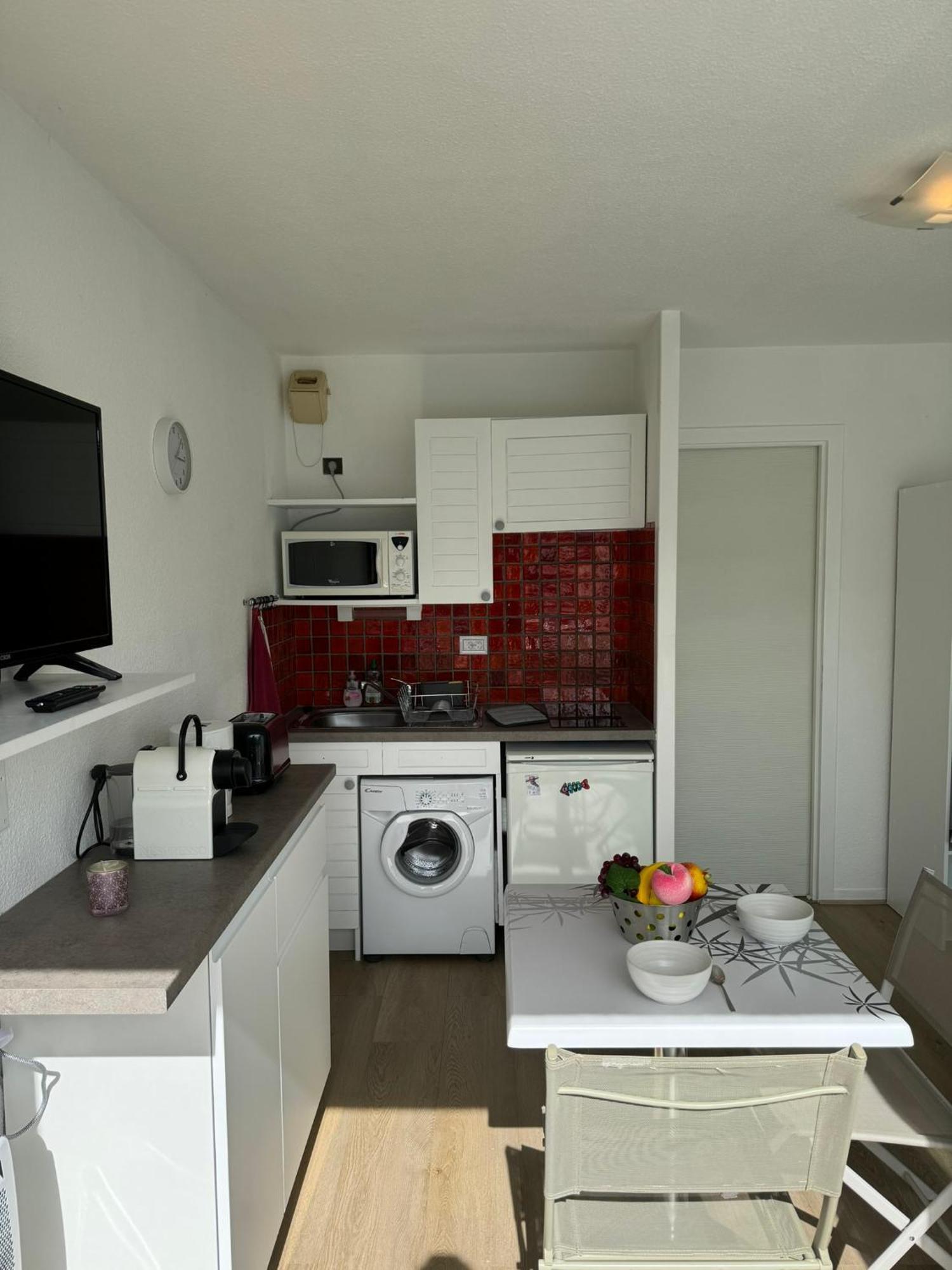 Confortable Studio, Wifi, Parking, Proche Plage Carnac Extérieur photo
