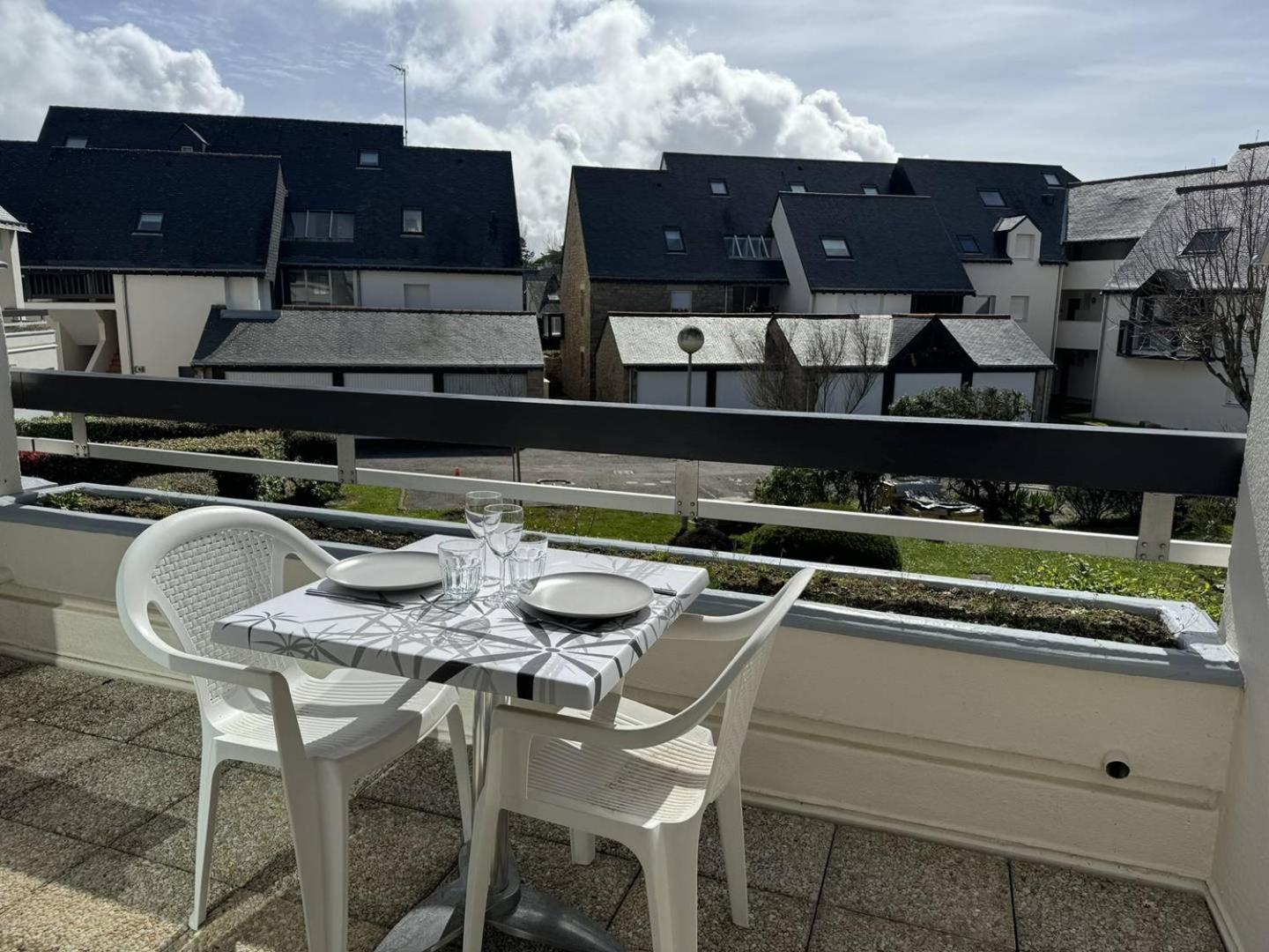 Confortable Studio, Wifi, Parking, Proche Plage Carnac Extérieur photo